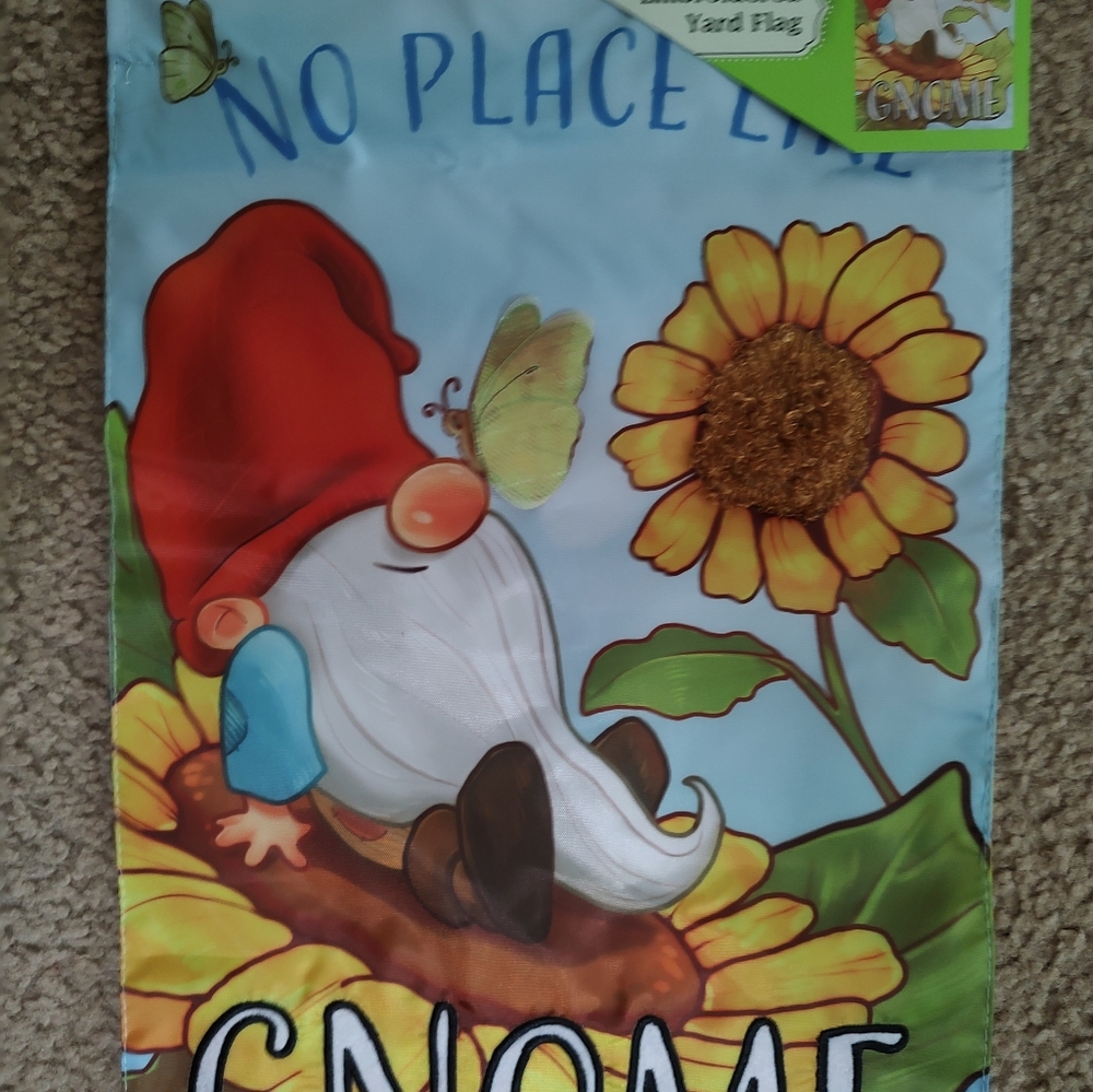 No Place Like Gnome Garden Flag